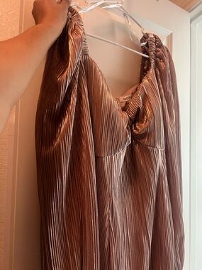 Kensie Metallic Pleated Maxi Dress in Rose